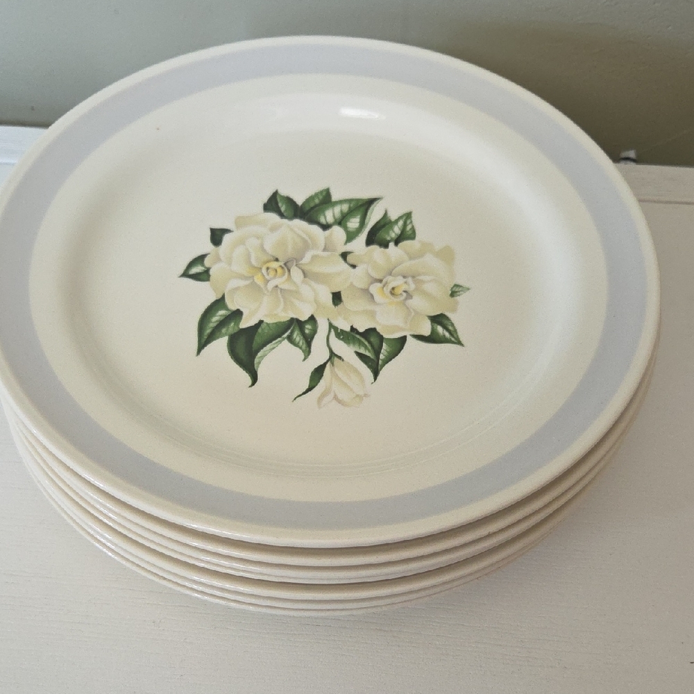 Vintage 1940's Homer Laughlin Nautilus 7 Plates